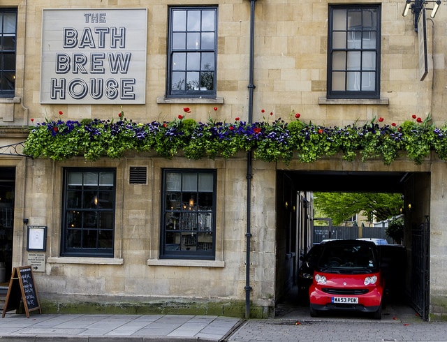 brew house_bath