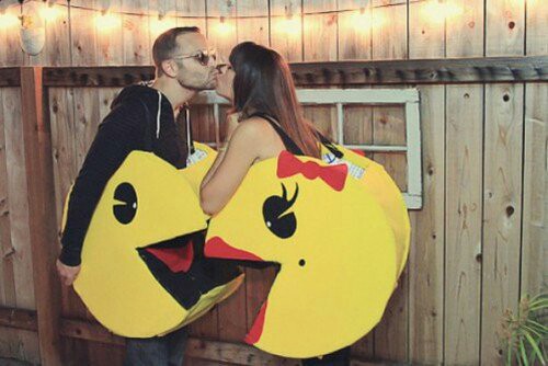 halloween is upon us once again did the year just fly by for anyone else so its time for some spooky date ideas aside from a scary movie marathon